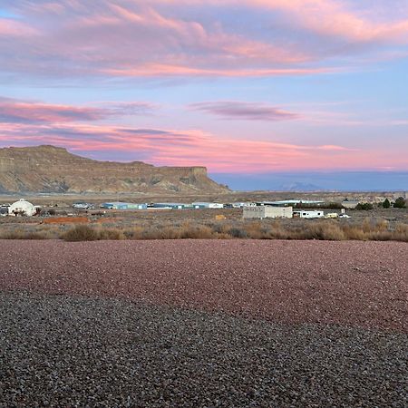 Page Arizona Border Town- Crimson Suite, Desert Canyon Getaway With Views Big Water Exterior foto