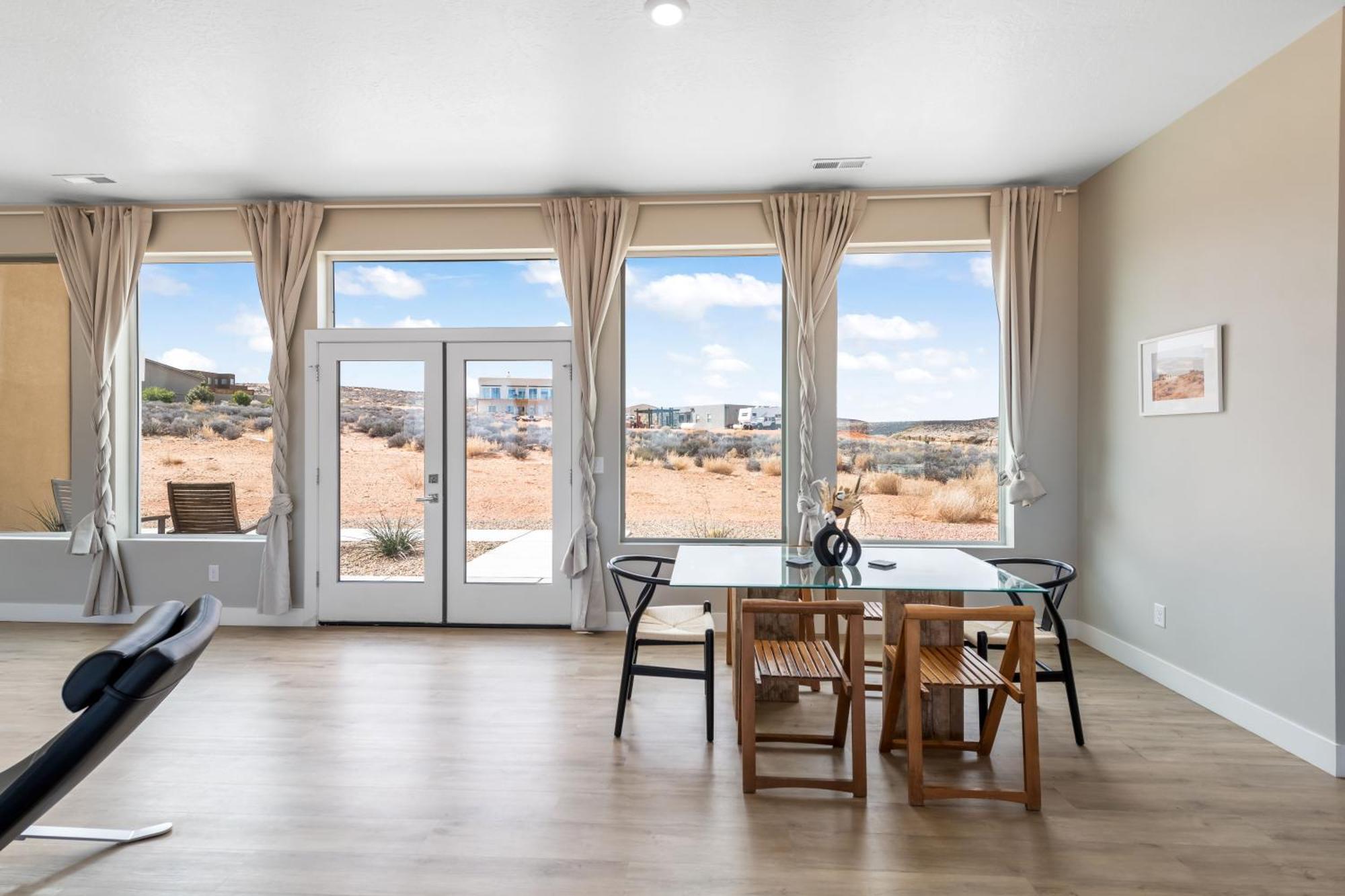 Page Arizona Border Town- Crimson Suite, Desert Canyon Getaway With Views Big Water Exterior foto