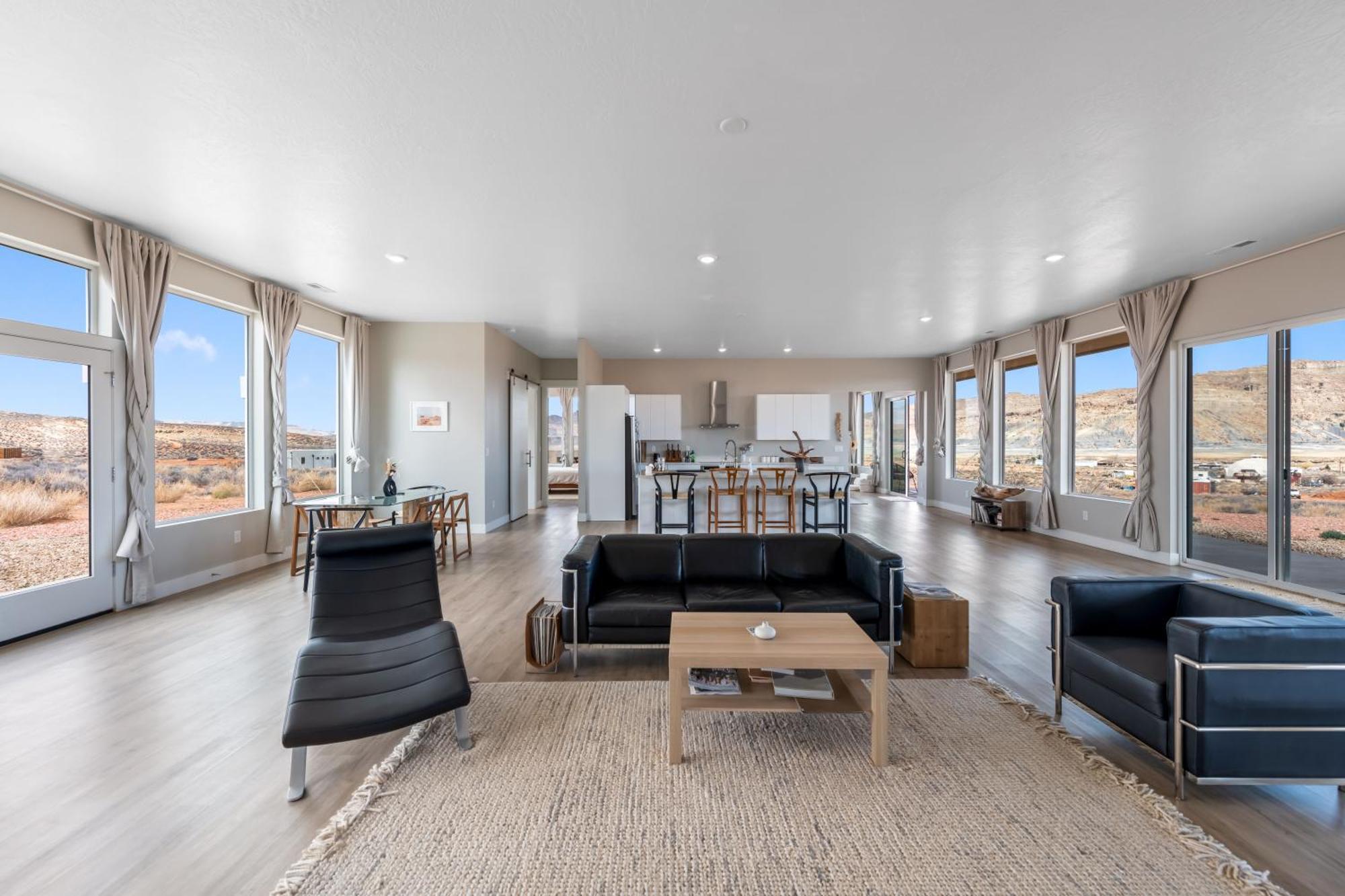 Page Arizona Border Town- Crimson Suite, Desert Canyon Getaway With Views Big Water Exterior foto